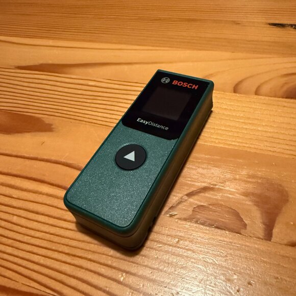 Bosch EasyDistance 25 Laser Measurer, Metric, From Japan, Brand New - Picture 2 of 5